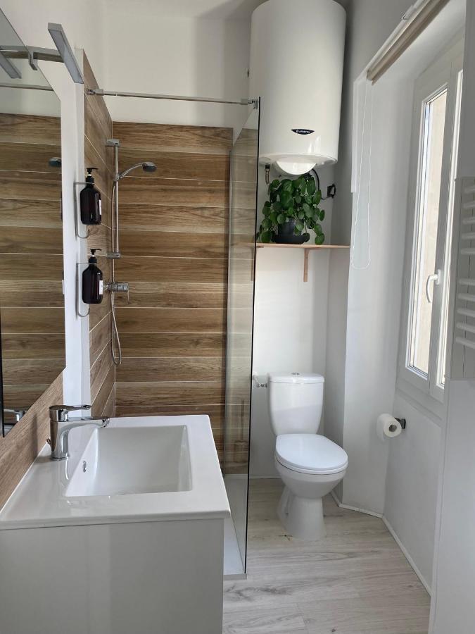 Le Studio En Provence Saint Didier  Kültér fotó